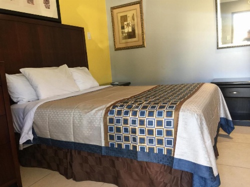 Crenshaw Inn Motel image 22